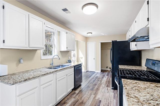 1361 Woodmill Trace, Powder Springs, GA 30127