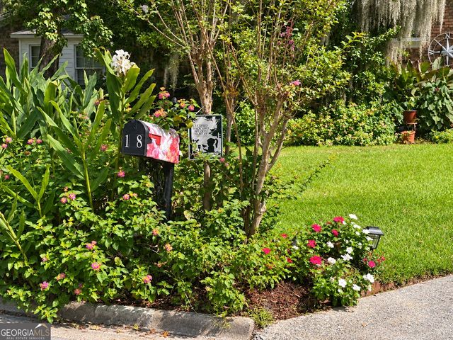 18 E Stillwood Circle, Savannah, GA 31419