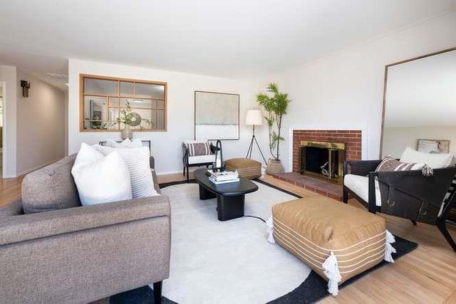 2247 Salisbury Way, San Mateo, CA 94403