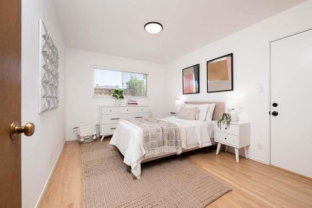 2247 Salisbury Way, San Mateo, CA 94403