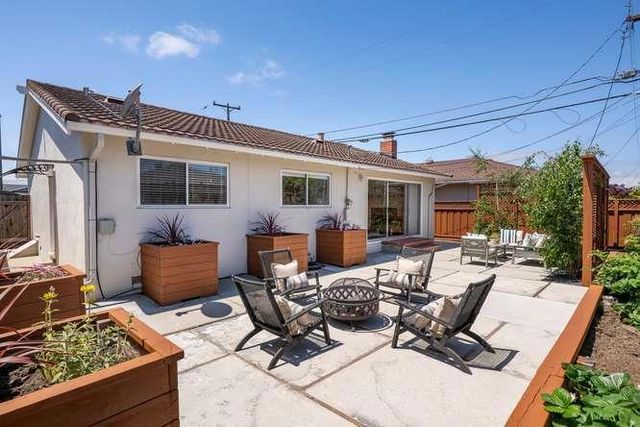 2247 Salisbury Way, San Mateo, CA 94403