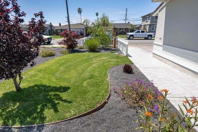 2247 Salisbury Way, San Mateo, CA 94403
