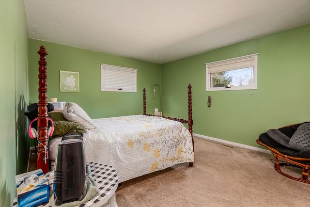 220 Kane Drive, Herrin, IL 62948