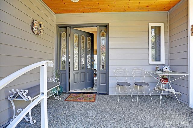 269 Burke Drive, Camano Island, WA 98282