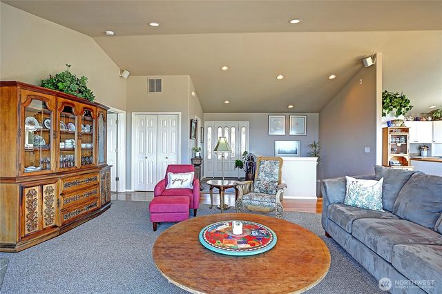 269 Burke Drive, Camano Island, WA 98282