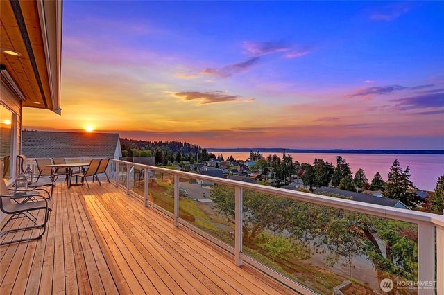 269 Burke Drive, Camano Island, WA 98282