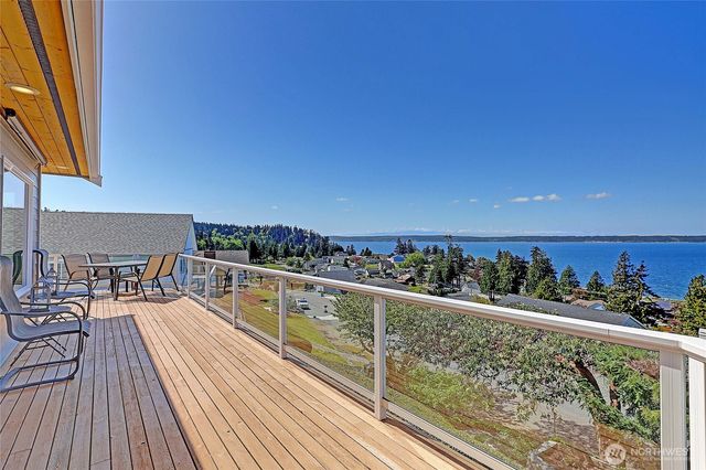 269 Burke Drive, Camano Island, WA 98282