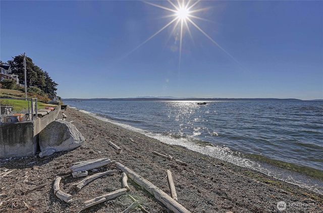 269 Burke Drive, Camano Island, WA 98282
