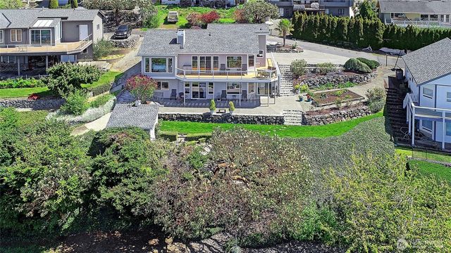 269 Burke Drive, Camano Island, WA 98282