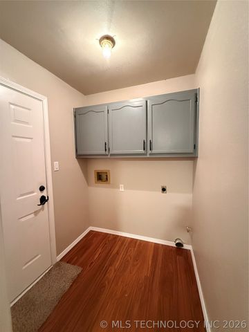 13010 E 77th Court North, Owasso, OK 74055