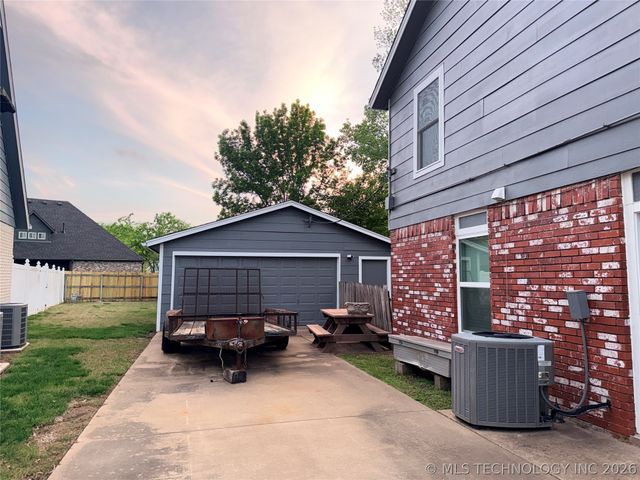 13010 E 77th Court North, Owasso, OK 74055