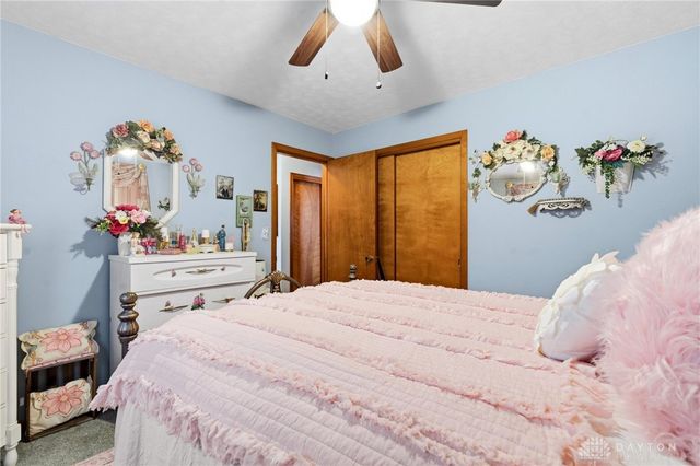 686 Kathryn Drive, Wilmington, OH 45177