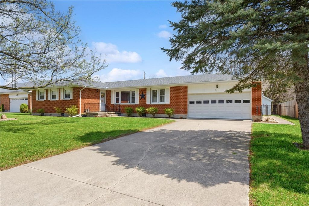 686 Kathryn Drive, Wilmington, OH 45177