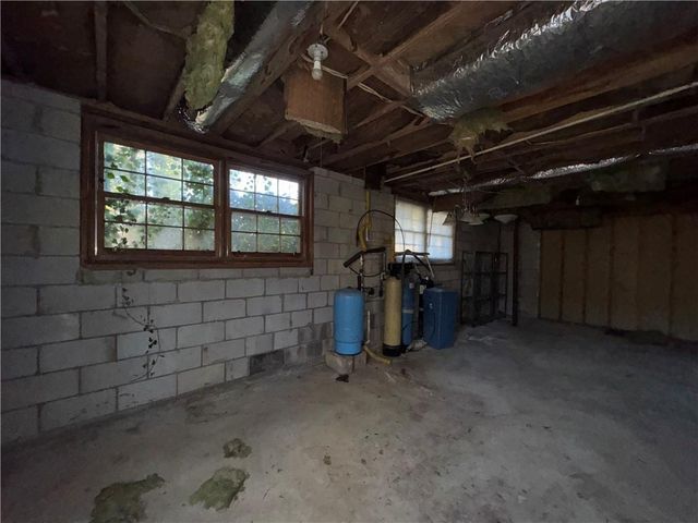 3955 Demooney Road, Atlanta, GA 30349