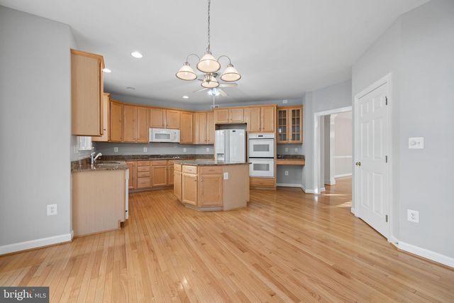 3830 GLEN EAGLES DR, Silver Spring, MD 20906