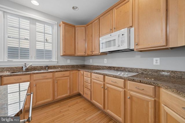 3830 GLEN EAGLES DR, Silver Spring, MD 20906