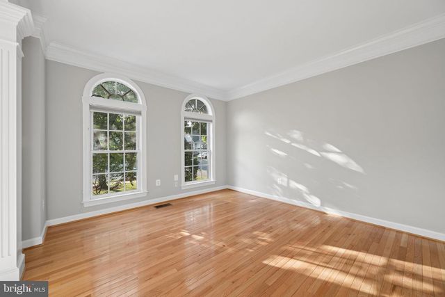 3830 GLEN EAGLES DR, Silver Spring, MD 20906