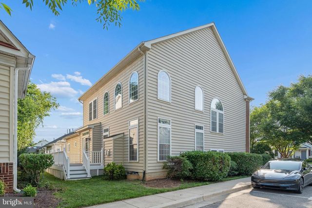 3830 GLEN EAGLES DR, Silver Spring, MD 20906