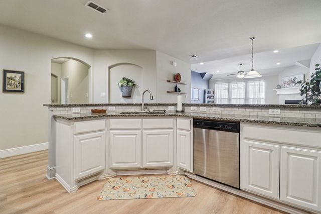 5616 Broad Bay Lane, Fort Worth, TX 76179