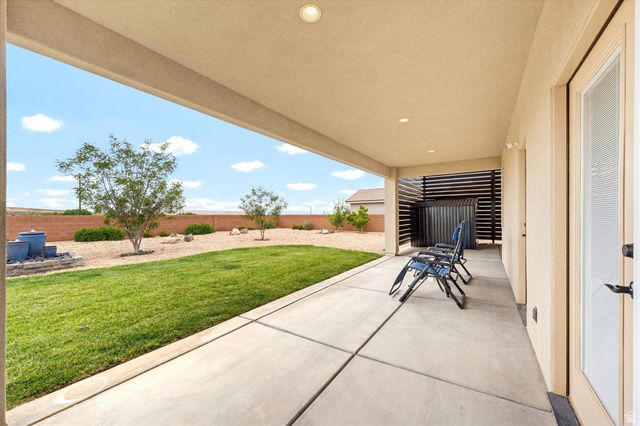 2707 W 220 N, Hurricane, UT 84737