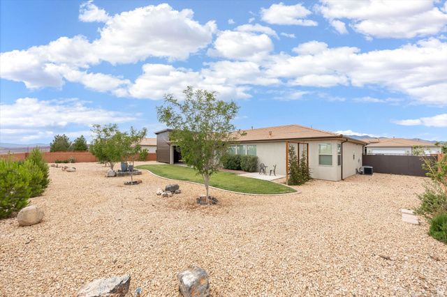 2707 W 220 N, Hurricane, UT 84737