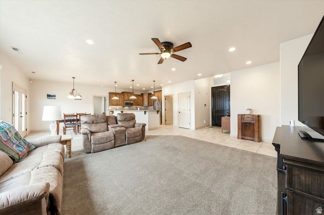 2707 W 220 N, Hurricane, UT 84737