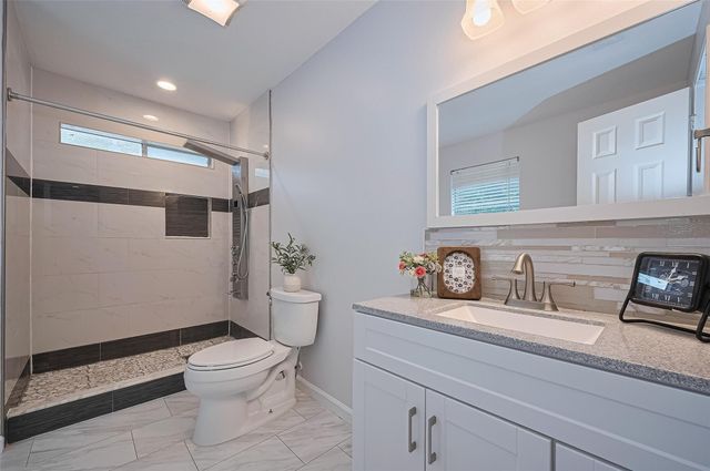 5914 Clerkenwell Drive, Houston, TX 77084