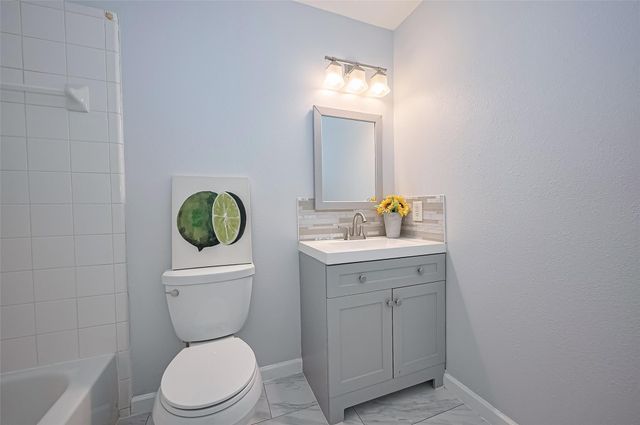 5914 Clerkenwell Drive, Houston, TX 77084