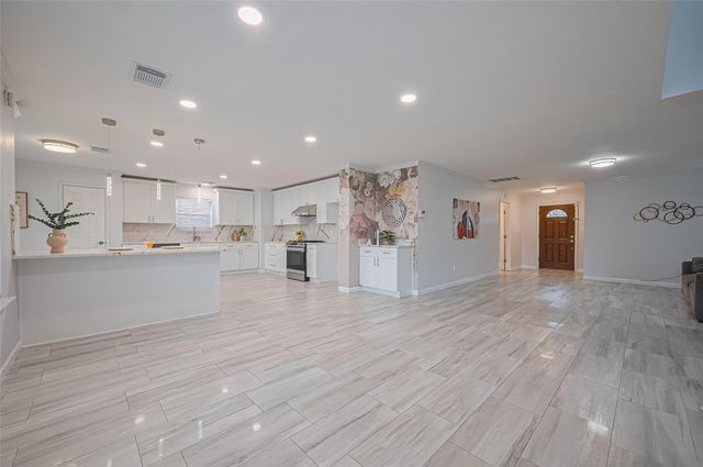 5914 Clerkenwell Drive, Houston, TX 77084