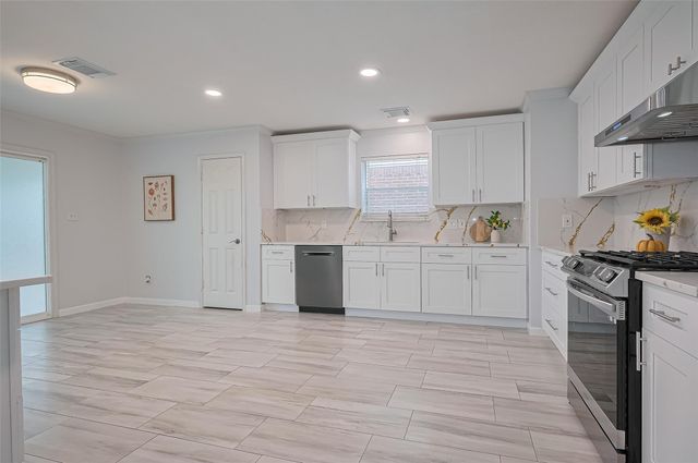 5914 Clerkenwell Drive, Houston, TX 77084