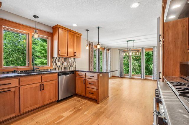 325 Townsvalley Road, River Falls, WI 54022
