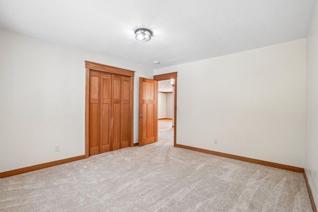 325 Townsvalley Road, River Falls, WI 54022