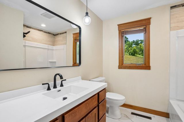 325 Townsvalley Road, River Falls, WI 54022