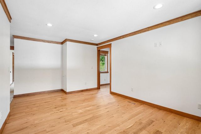 325 Townsvalley Road, River Falls, WI 54022