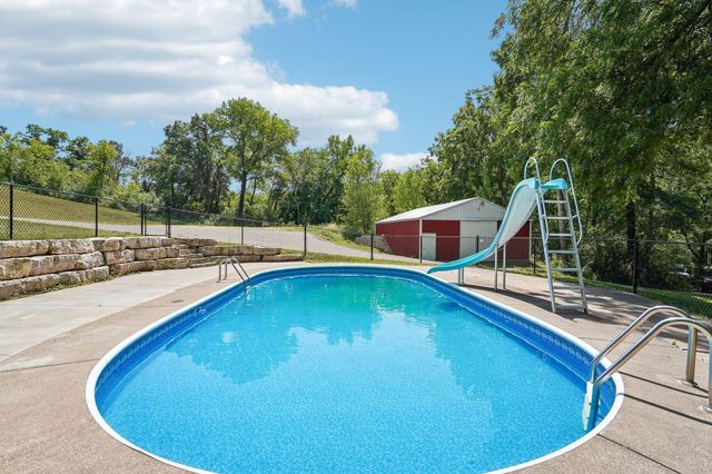325 Townsvalley Road, River Falls, WI 54022