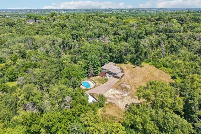 325 Townsvalley Road, River Falls, WI 54022