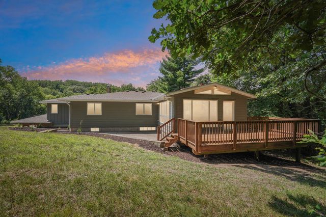 325 Townsvalley Road, River Falls, WI 54022