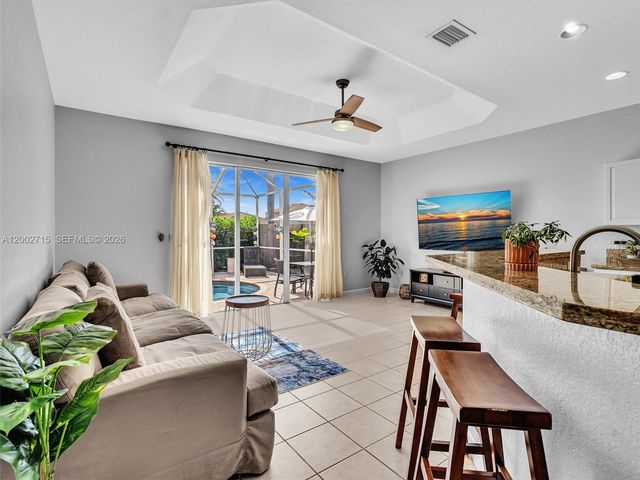 2117 NE 40th Rd, Homestead, FL 33033