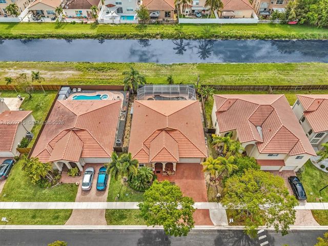 2117 NE 40th Rd, Homestead, FL 33033