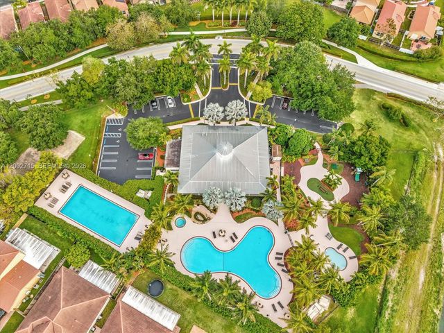 2117 NE 40th Rd, Homestead, FL 33033
