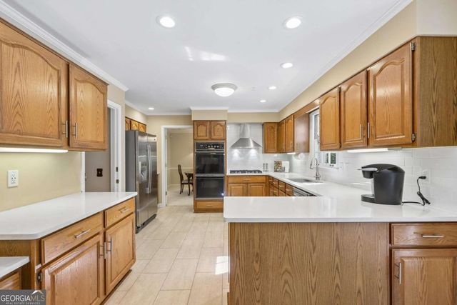 5271 Wyntercreek Way, Dunwoody, GA 30338