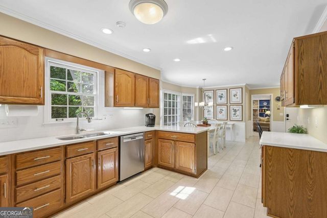 5271 Wyntercreek Way, Dunwoody, GA 30338