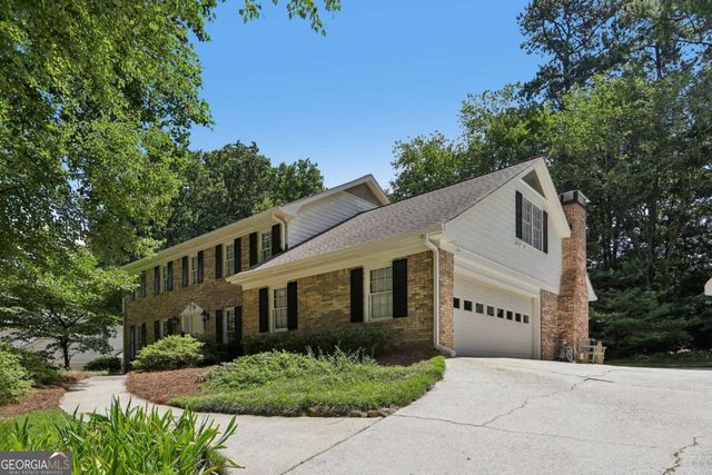 5271 Wyntercreek Way, Dunwoody, GA 30338