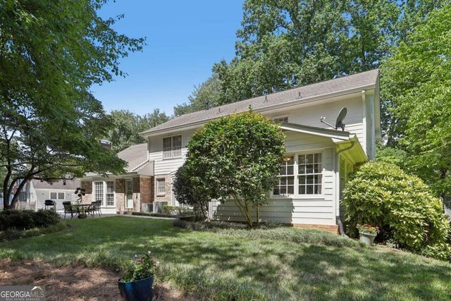 5271 Wyntercreek Way, Dunwoody, GA 30338