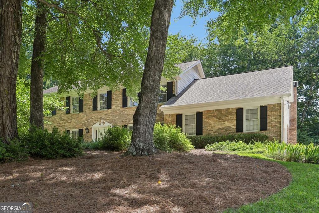 5271 Wyntercreek Way, Dunwoody, GA 30338