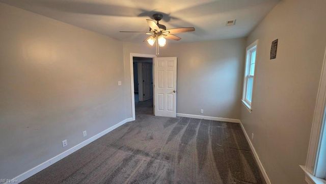 130 Burns ST, Hampton, VA 23669