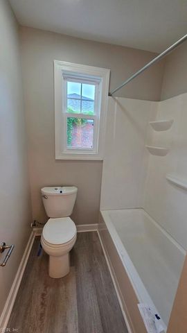 130 Burns ST, Hampton, VA 23669
