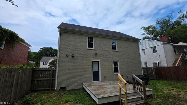 130 Burns ST, Hampton, VA 23669