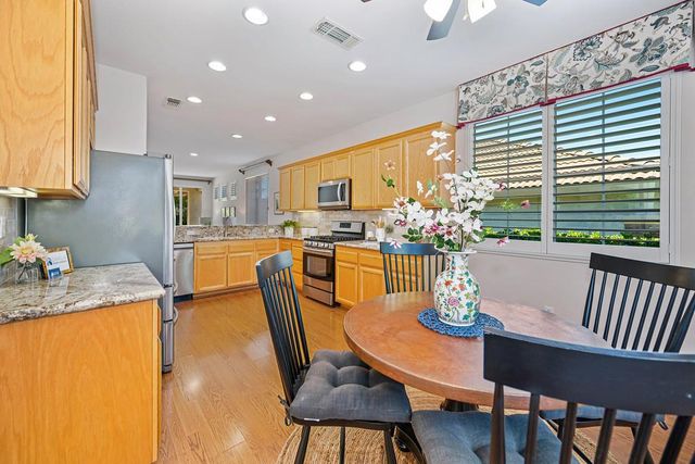 8026 Fallview Way, El Dorado Hills, CA 95762
