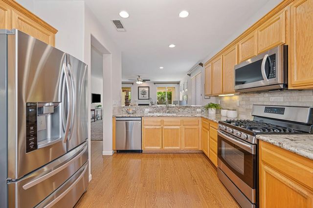 8026 Fallview Way, El Dorado Hills, CA 95762
